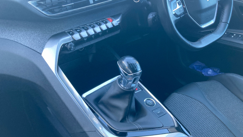 Peugeot 3008 1.2 PureTech Allure Premium 5dr Petrol Estate